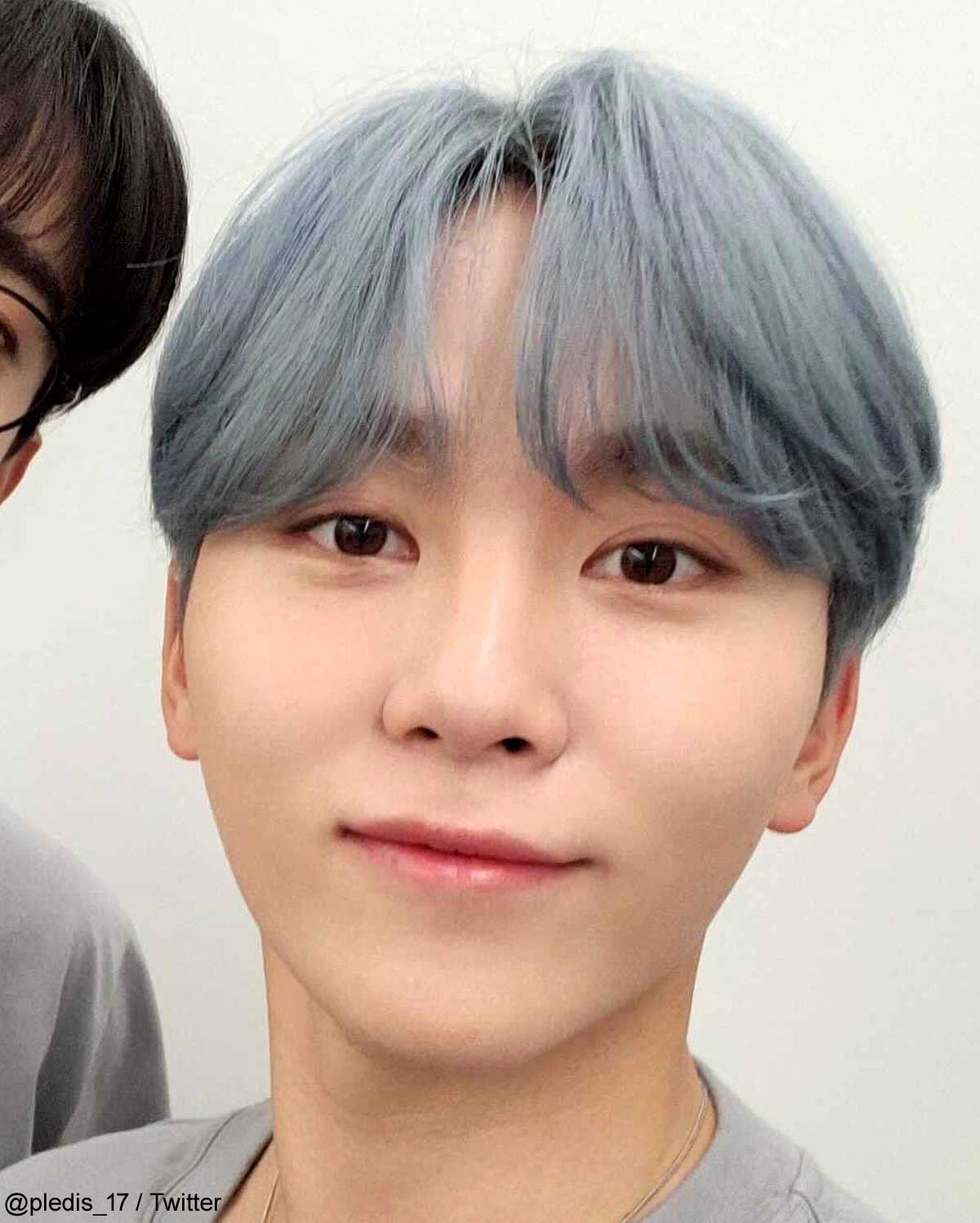 SEVENTEEN スングァン、日本のアノ曲を世界のファンに向けて紹介