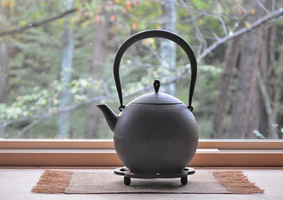 鈴木盛久工房 取扱い商品一覧｜400年続く南部鉄器の老舗。鉄瓶から鉄