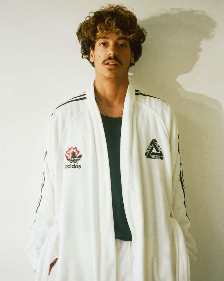 今回のパレス×アディダスは、ウェルネスがテーマ。リラックスを追求