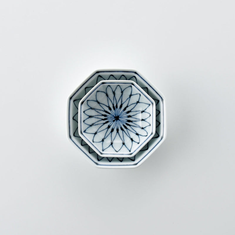 染付地紋 八角小鉢 網目 | 白山陶器直営オンラインストア