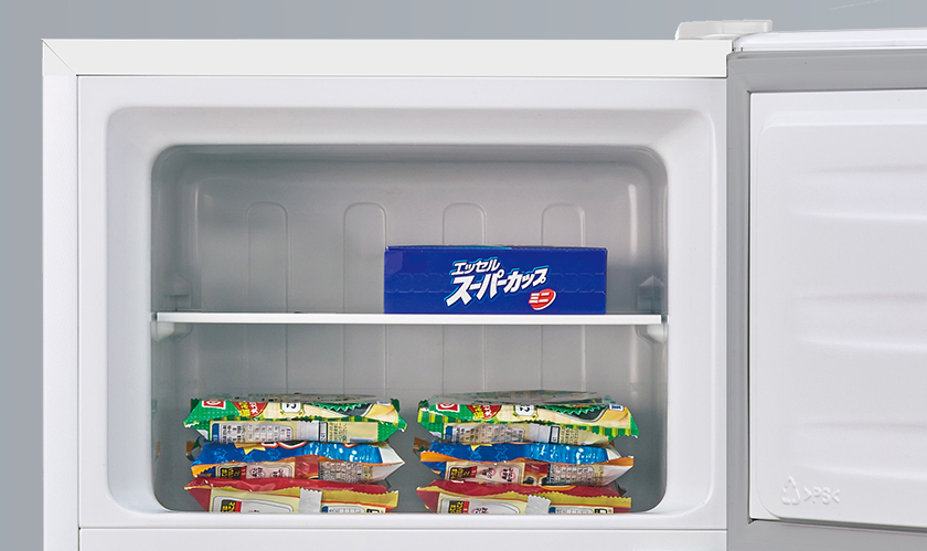 HR-B12E3W | ハイセンスジャパン株式会社