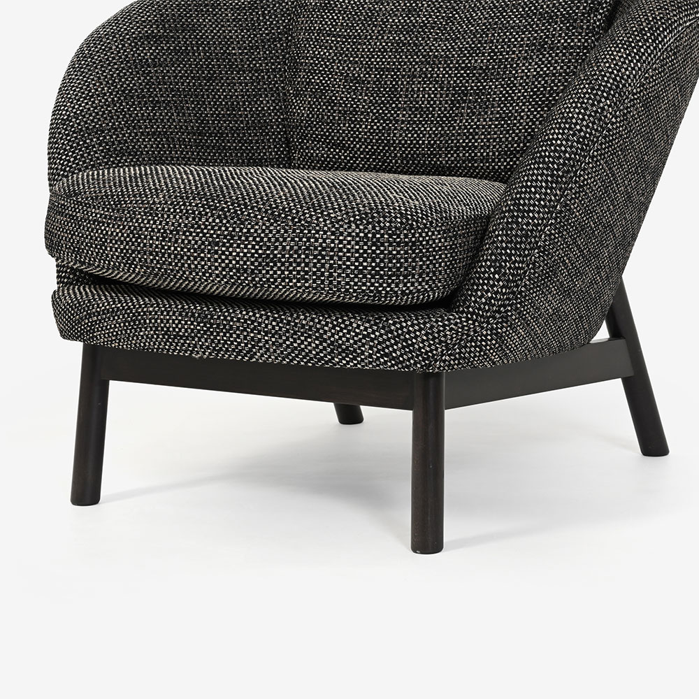 アームチェア「OPA（オプティオA）」布#3クレオブラック 脚部ブラック