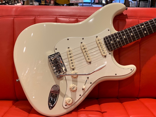 本日入荷のUsed Fender Guitar『Jeff Beck Signature Stratocaster
