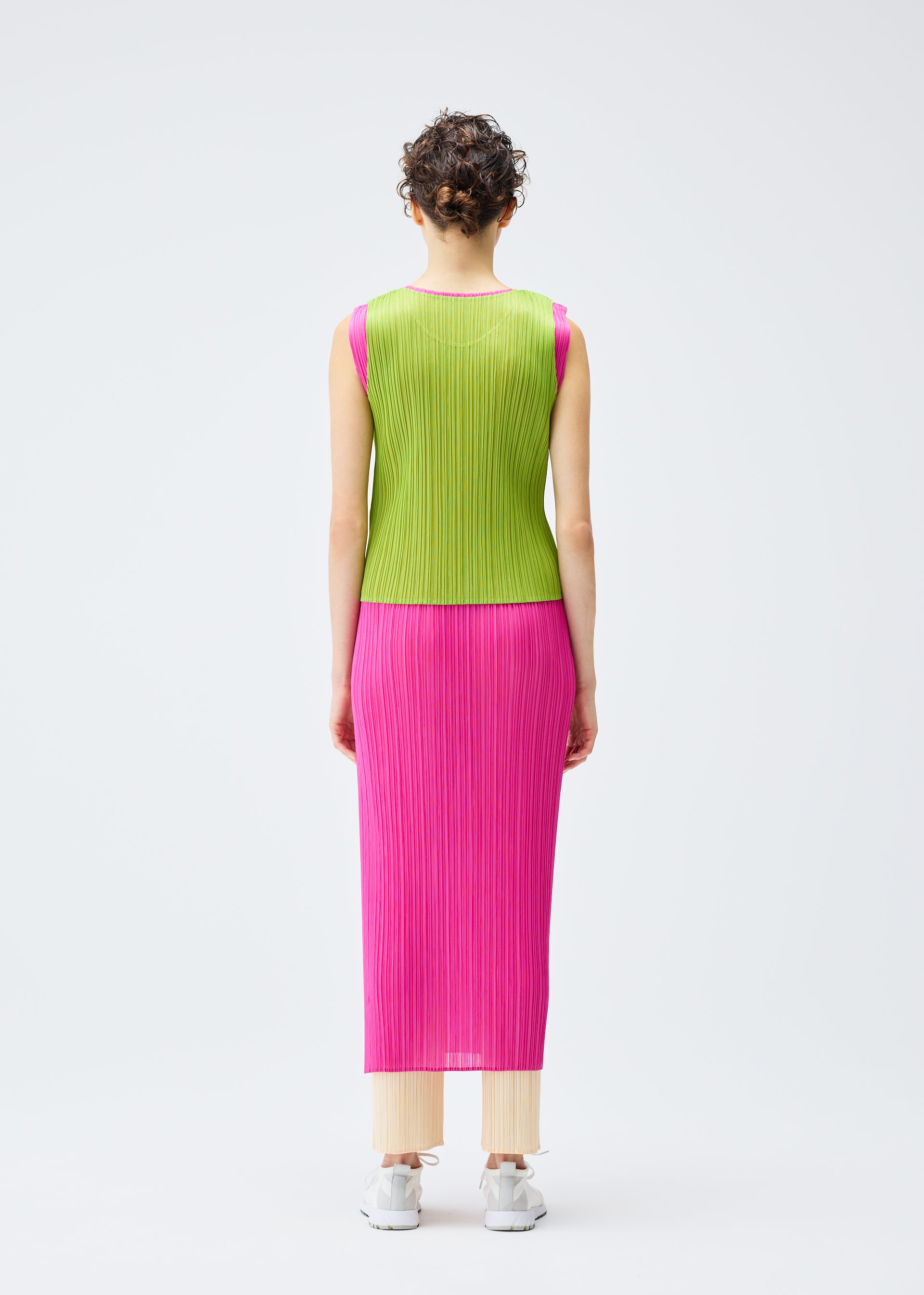 LUCID PLEATS – isseymiyake.com