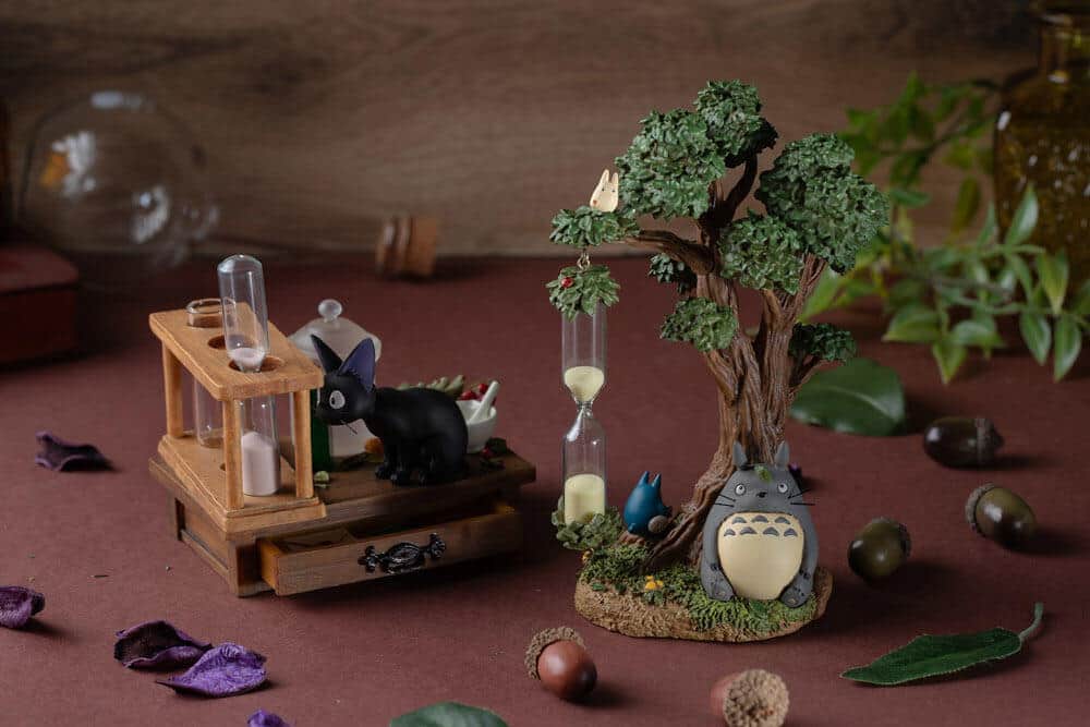 トトロ」と「ジジ」、360度どこから見てもジブリの世界 「ジオラマ