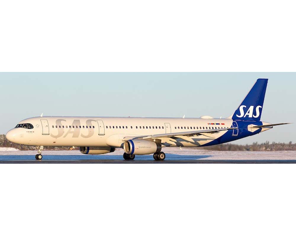 www.JetCollector.com: SAS A321 New Livery OY-KBH 1:400 Scale JC