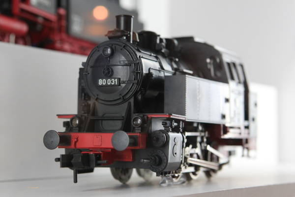 DB80031（蒸気機関車、ドイツ） 車輪やギ…：究極の鉄道模型展 写真特集