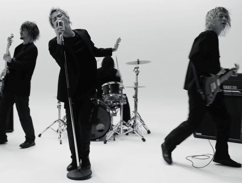 ONE OK ROCK official website by 10969 Inc.