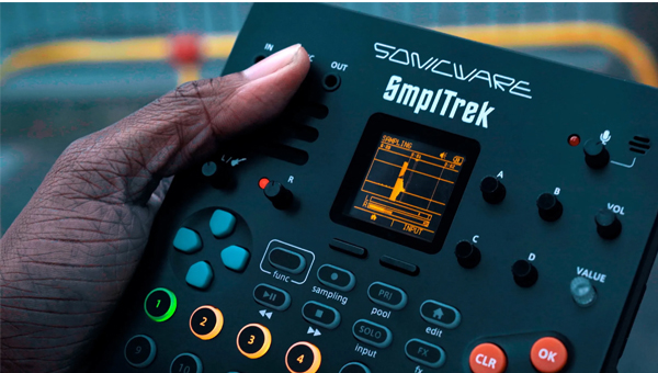 SmplTrek：SONICWAREのリズムプロダクションSmplTrek！サンプリング