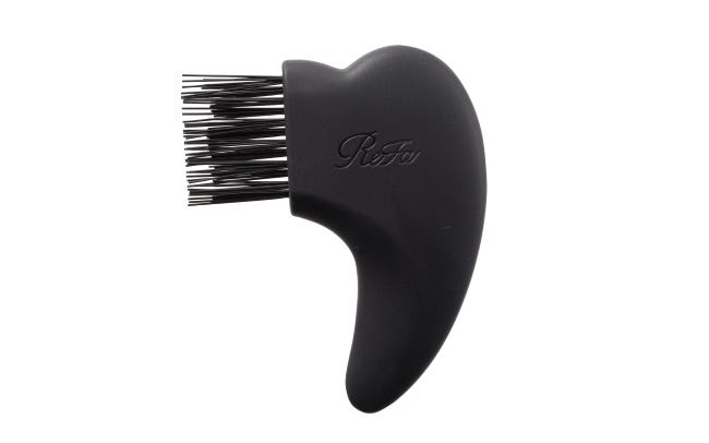 使うたび、髪のツヤとなめらかさを引き出す。ReFaから100％天然猪毛