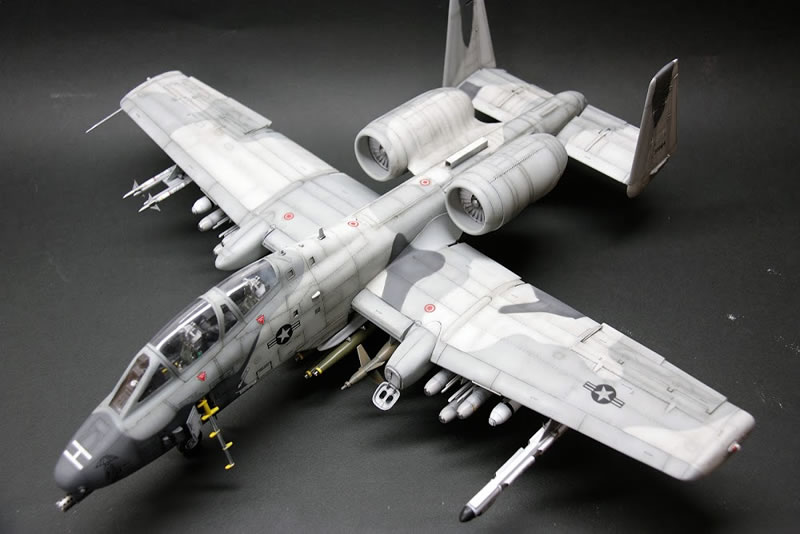 Trumpeter 1/32 A-10 N/AW Thunderbolt II | Large Scale Planes