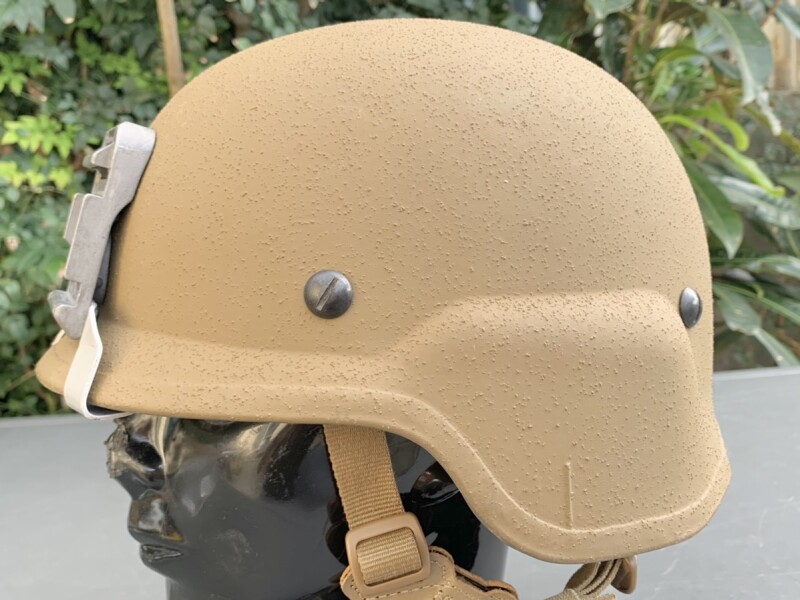 海兵隊実物 USMC LWH ライトウェイト ヘルメット M ヘルメット