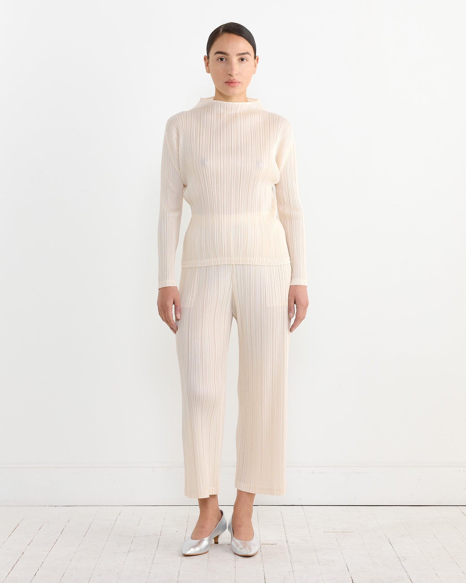 MC Dec Top in Off White