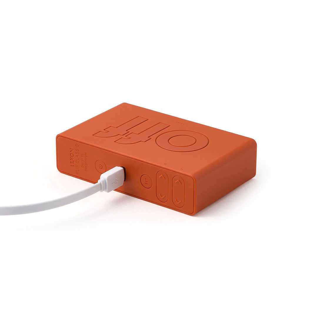 Lexon Flip Classic LCDアラームクロック オレンジ(オレンジ)：ホーム