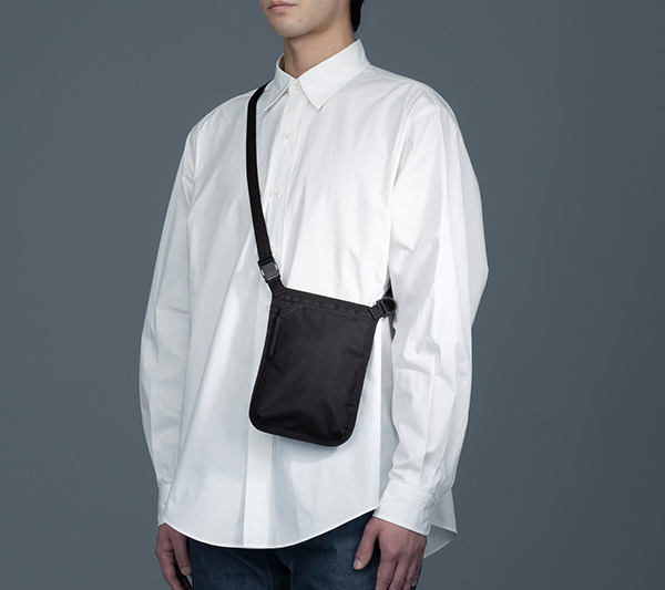 se_9078_paperback_pouch_standa