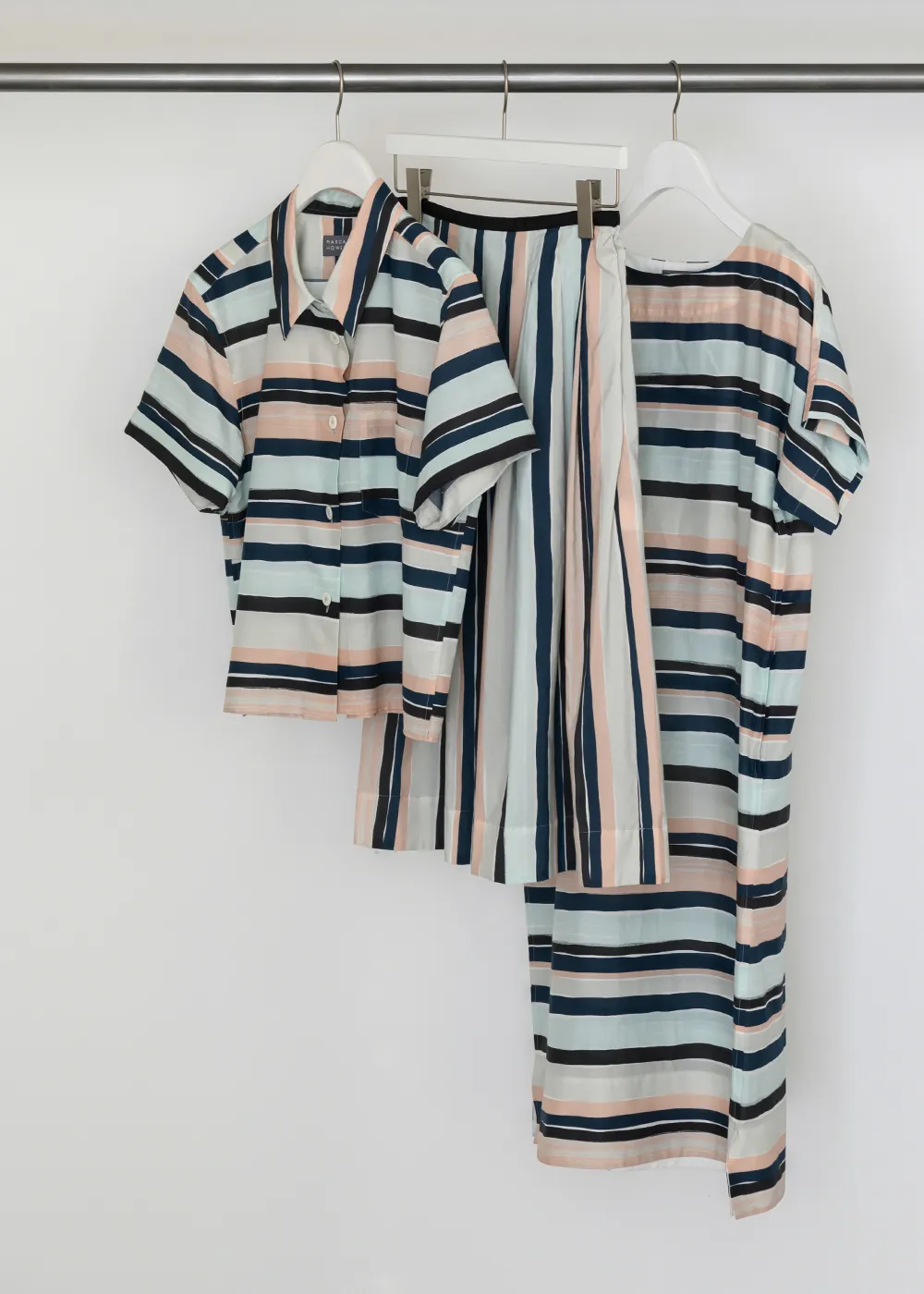 神南店からCOTTON SILK PAINTED STRIPEシリーズのご紹介 | MARGARET HOWELL