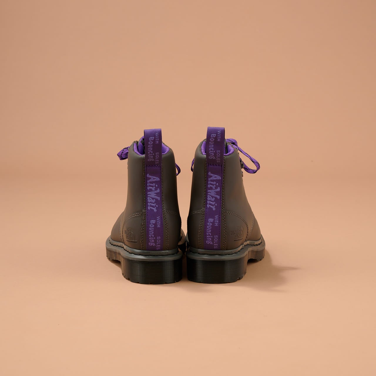 ドクターマーチン」×「ザ・ノース・フェイス パープルレーベル」の大人