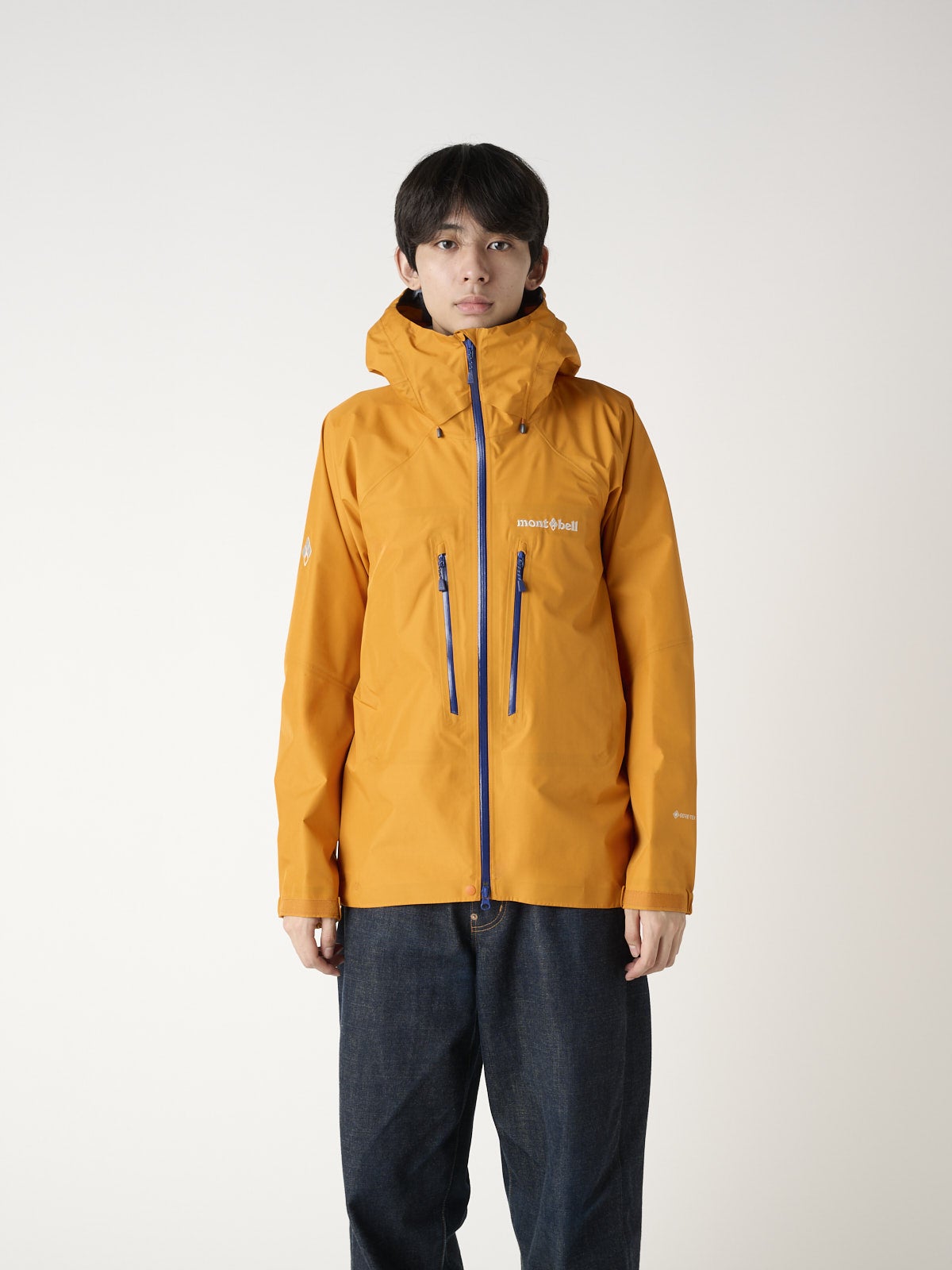 モンベル」の今買えば春まで使える“新作シェルジャケット”5着を徹底