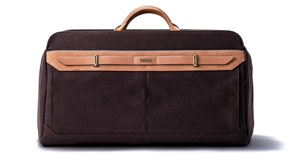 素材のコンビづかいで上品な雰囲気をか醸し出すハートマンのボストン