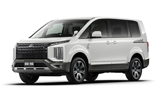 オールラウンドミニバン『デリカD:5』のアウトドアを楽しむ特別仕様車