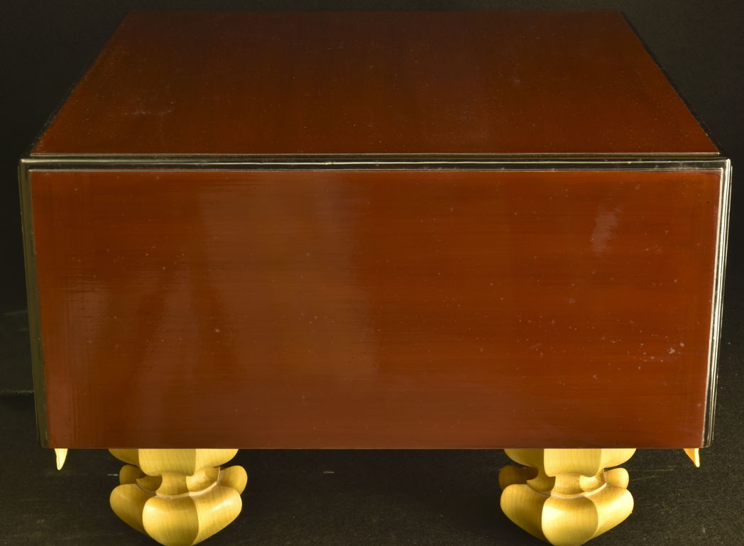 碁盤 本榧(日本産) 6寸2分天地柾 本蛤碁石40号雪印 本榧(日本・日向産