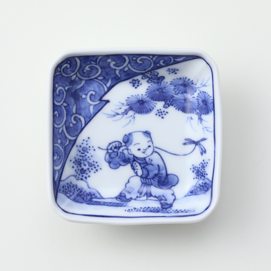 染付濃唐草 蜻蛉と唐子絵豆皿 ｜ みかわち焼 三川内焼- 総合サイト