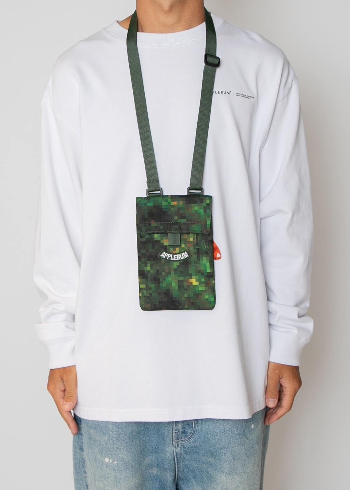 APPLEBUM(アップルバム) ポーチ “Pixel Camo” Neck Pouch GT2521001