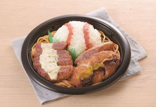 ローソンがホークス応援フード発売 「ホームラン勝つプレート」など4種