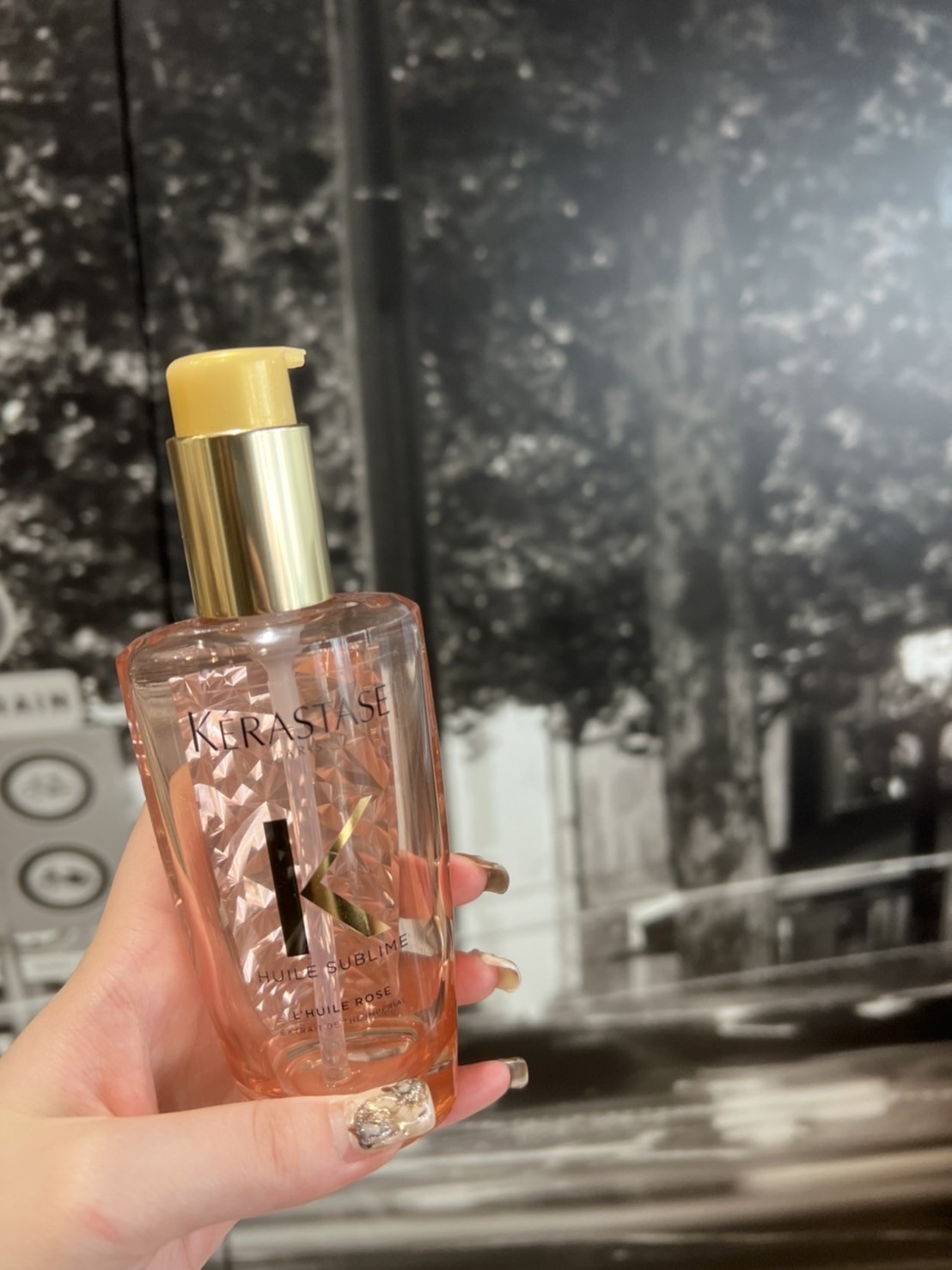 ケラスターゼ《洗い流さないヘアトリートメント》｜コラム 美容室 NYNY