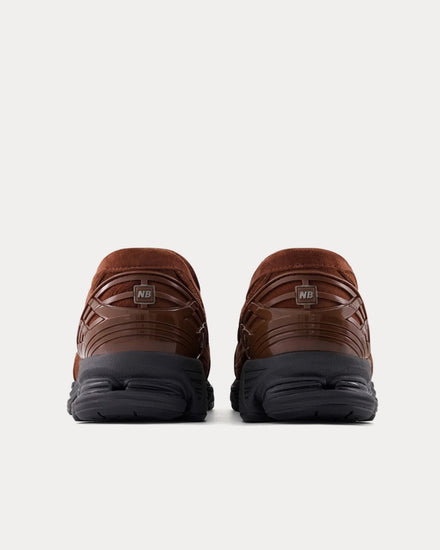 New Balance Unisex 1906L Suede Rich Oak / Black Cement Loafers