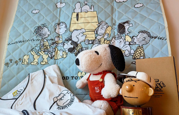 第4弾!ファンクラブ5周年記念グッズ | COLUMN | SNOOPY.co.jp：日本の