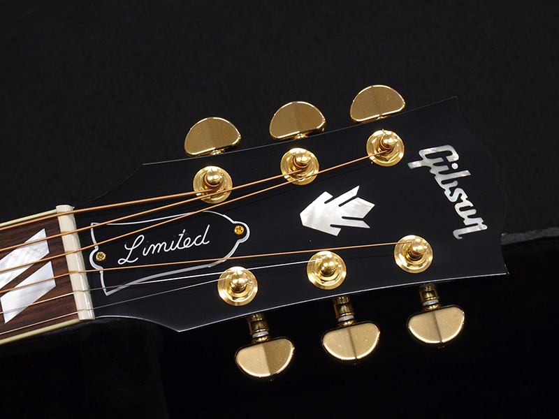 Gibson Custom Shop Hummingbird Ebony w/VTC 税込販売価格 ￥318,000