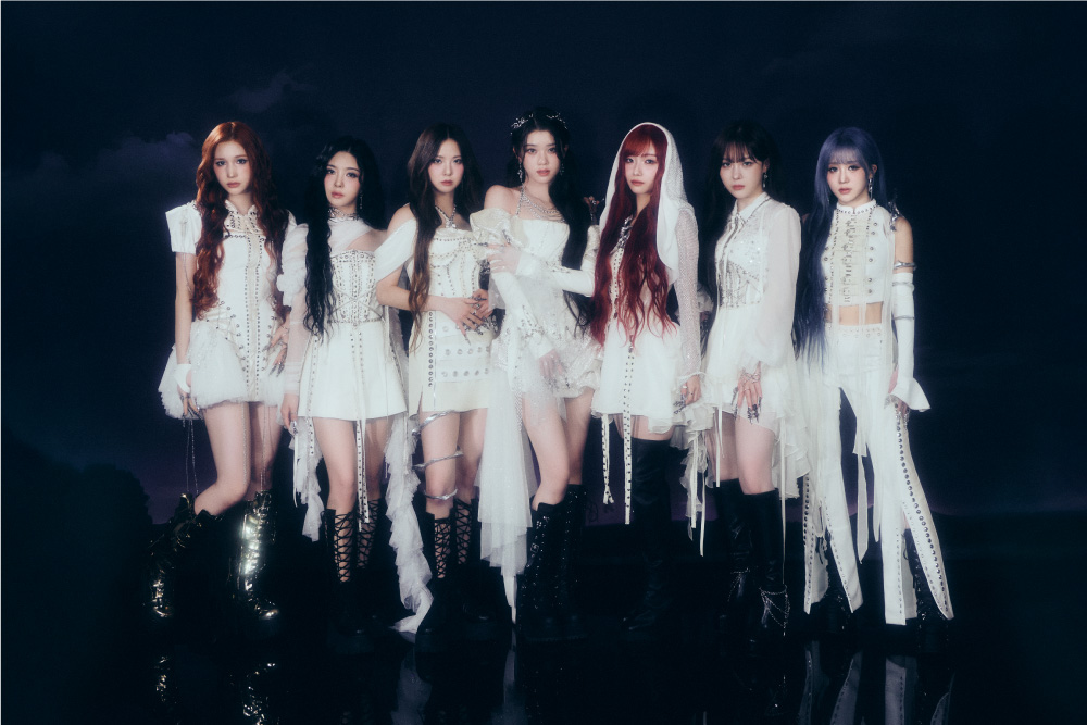 Kep1er Japan 1st EP AGAINST THE WORLD タワーレコード渋谷店での