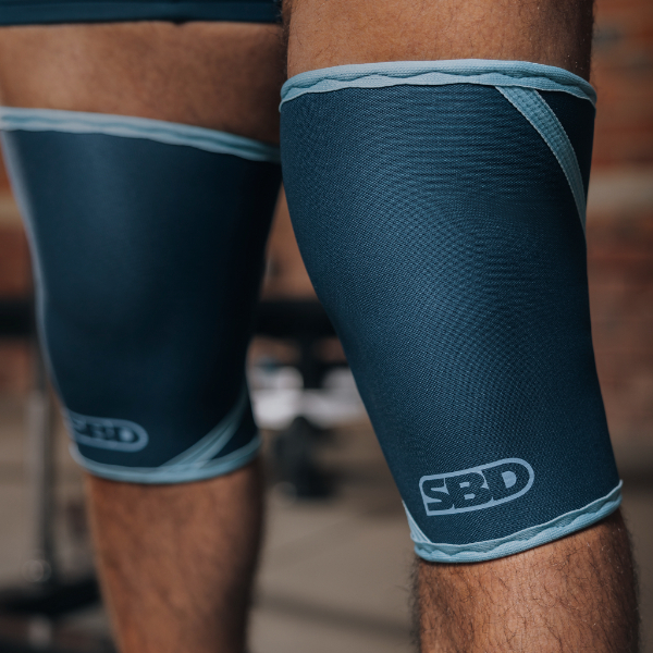ウェイトリフティングニースリーブ | SBD Apparel Japan