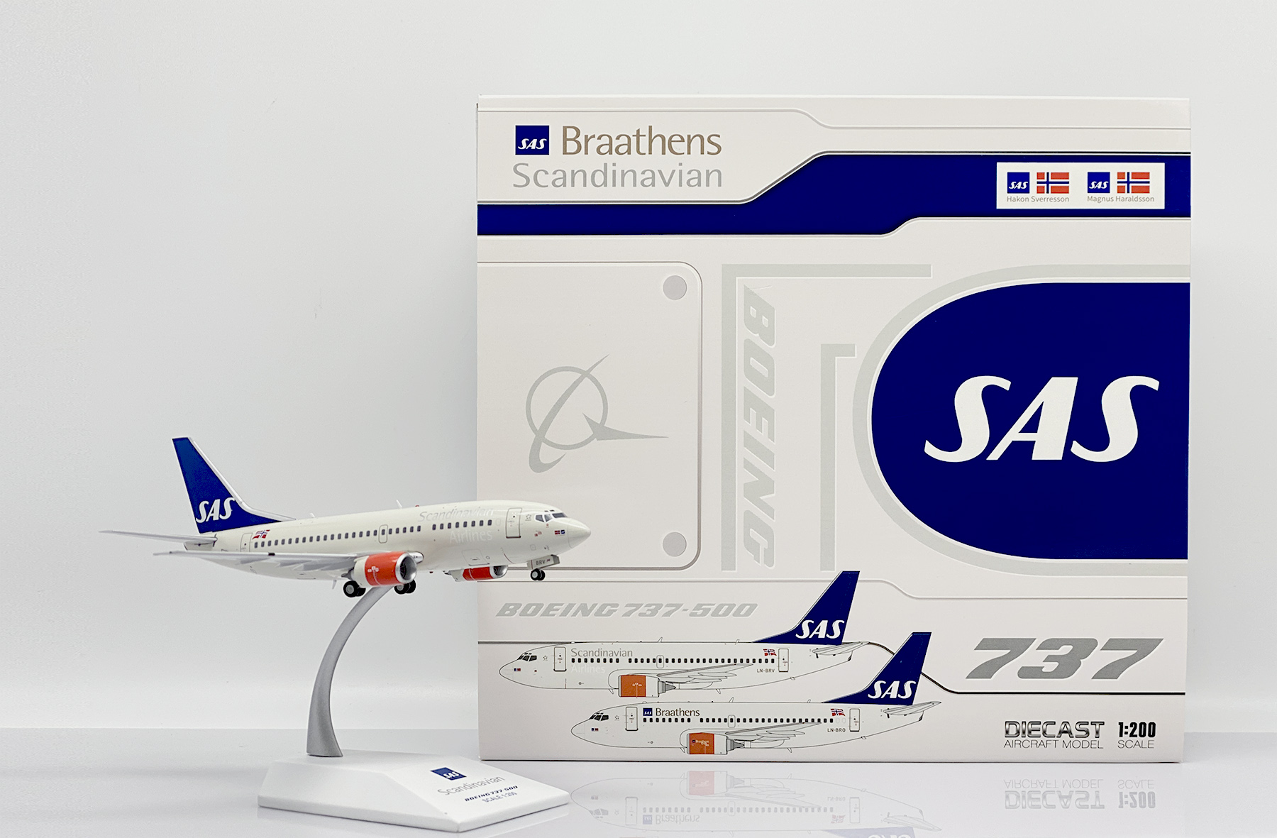 ScaleModelStore.com :: JC Wings 1:200 - XX20258 - SAS Scandinavian