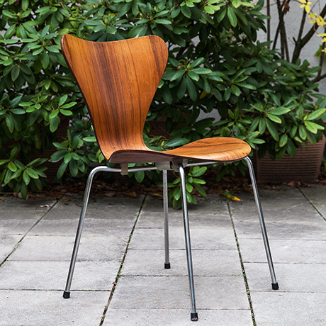 Arne Jacobsen Teak Chair 3107 Fritz Hansen | Schlicht Designmöbel