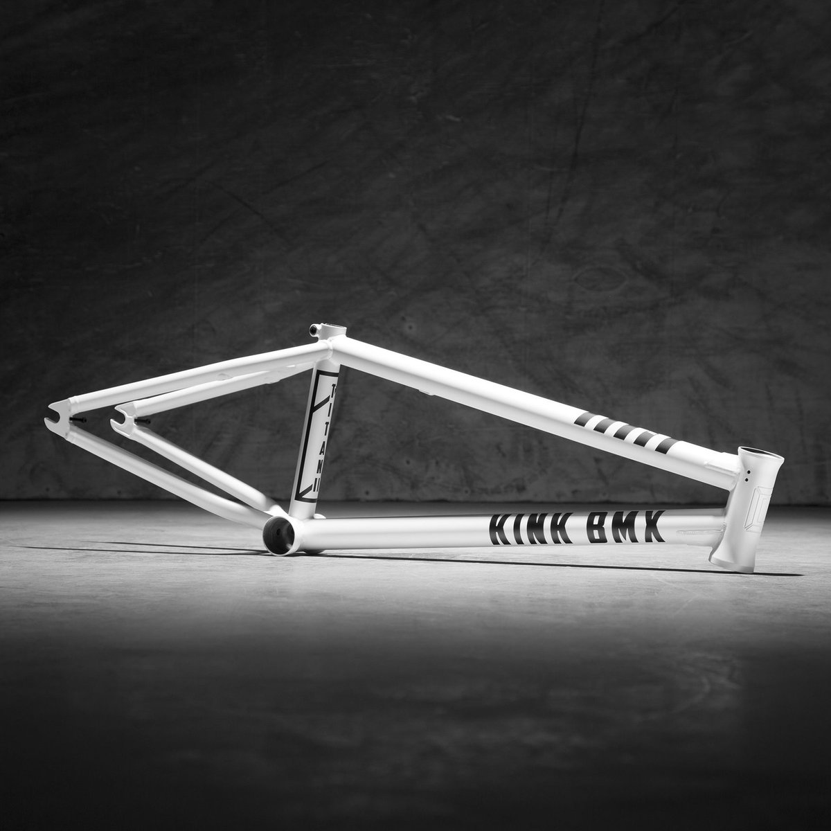 Kink Titan II Frame - Planet Bike East Brunswick Matawan / Old Bridge