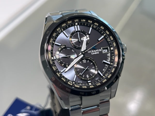 OCEANUS」、クラシックラインのクロノグラフに新色が登場。 - 精光堂