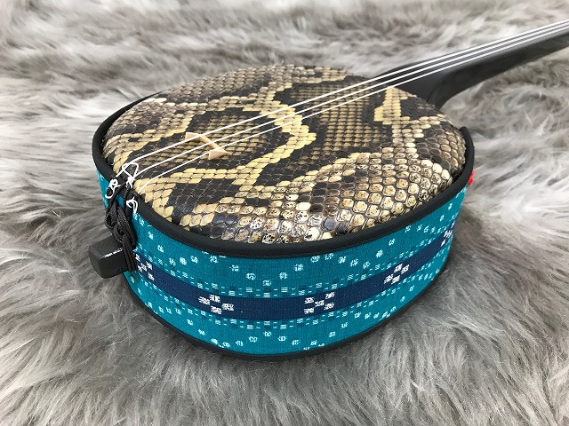 沖縄三線】秋！風流に 伝統楽器「三線(さんしん)」をご紹介！｜島村