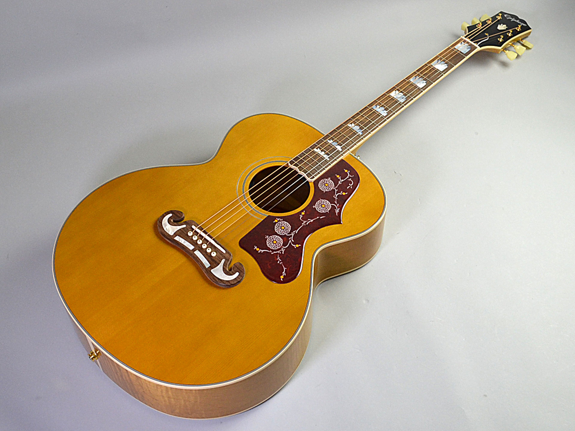 アコギ新入荷情報】Epiphone Masterbilt J-200がドドーンと2本入荷しま