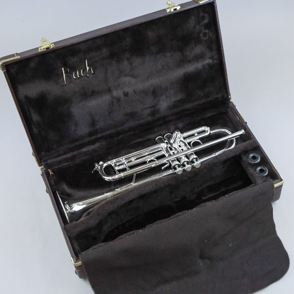 中古楽器情報】Bach『180ML37SP（トランペット）』入荷致しました