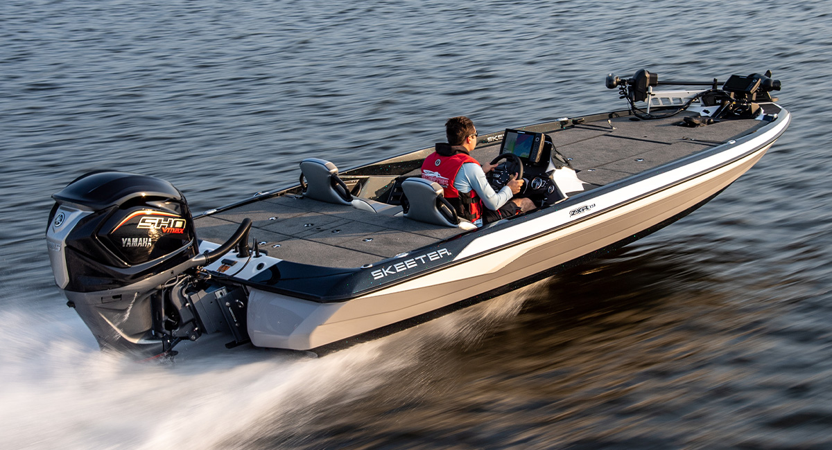 ZXR SERIES - ZXR19 SE | BOATS ボート | SKEETER BOATS JAPAN