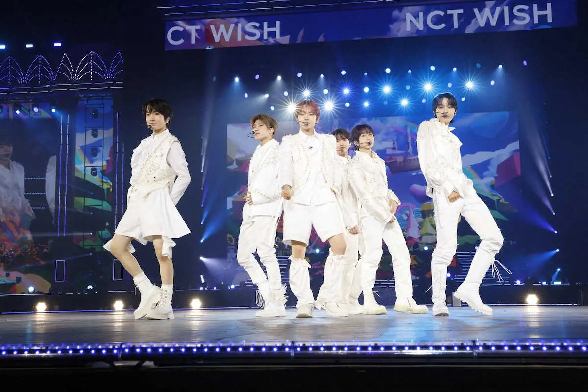 デビューライブを行ったNCT WISH（左から）サクヤ、シオン、ユウシ