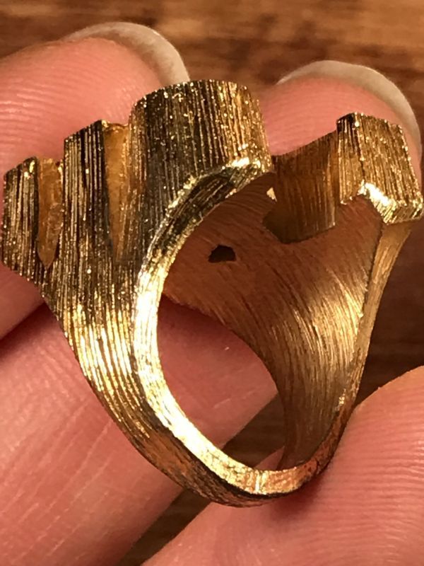 Robert Indiana “Love” Gold Ring ラブ ビンテージ リング ロバート