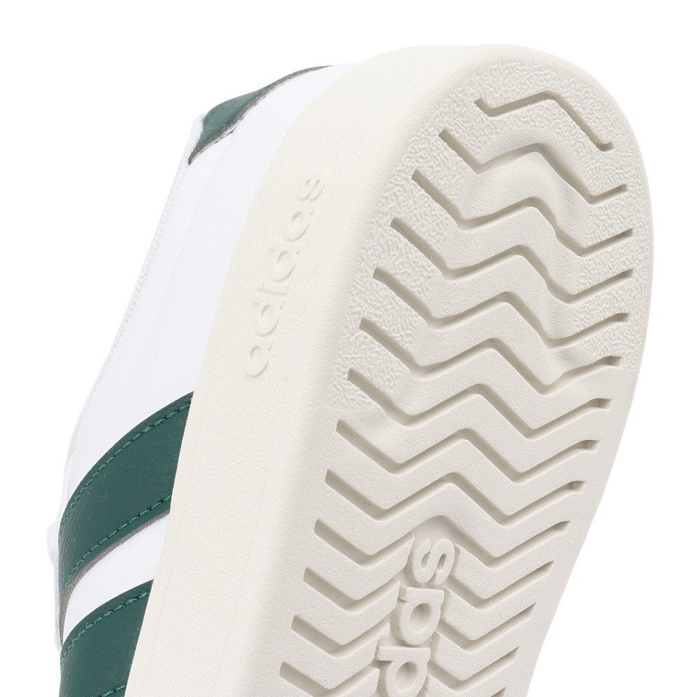 アディダス（adidas）（メンズ、レディース）スニーカー ストリート