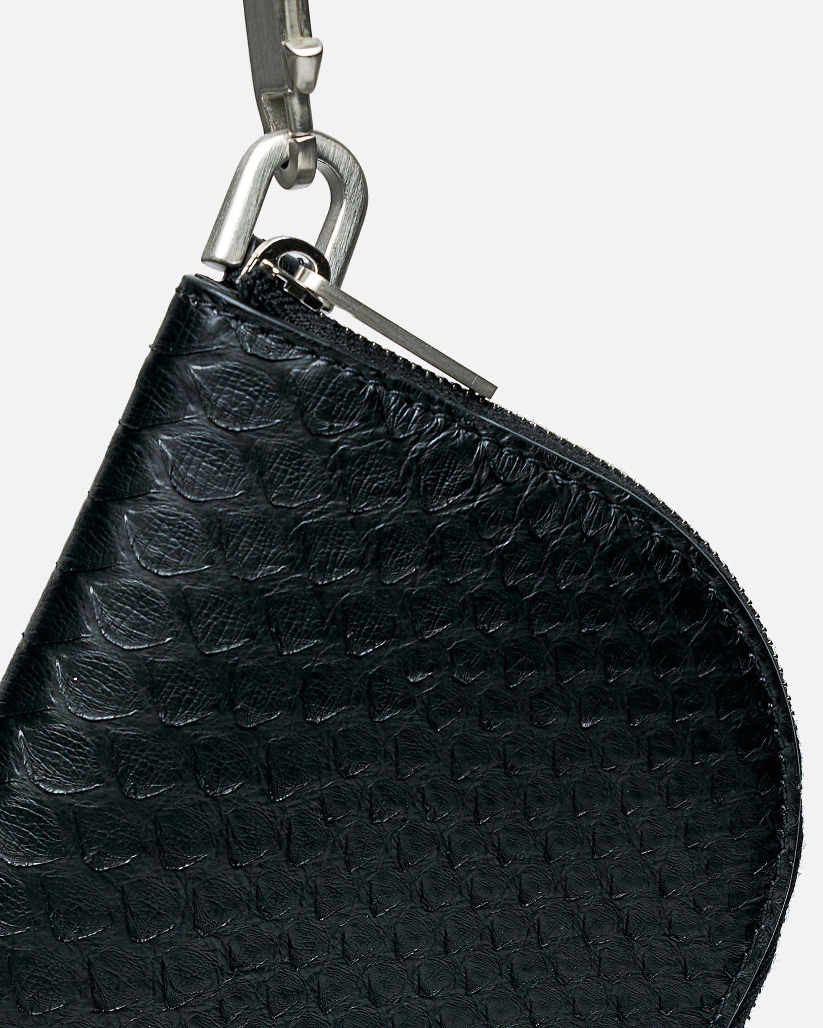Hook Wallet in Black – SVRN