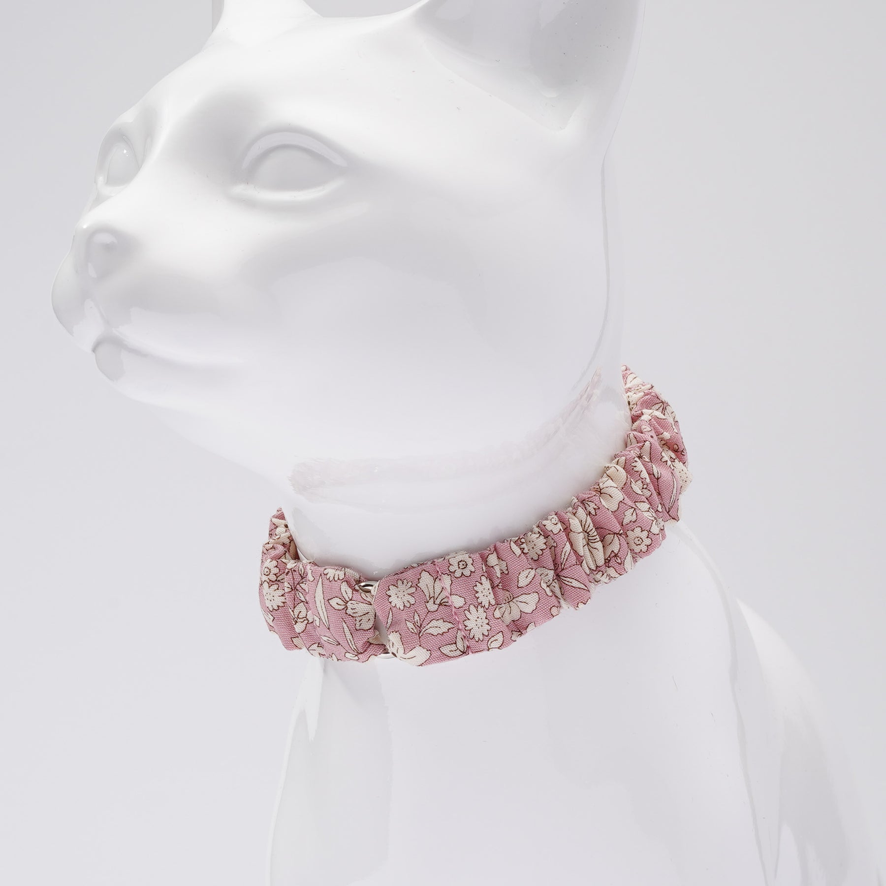 シュシュ猫首輪 シャン・ド・フルール ピンク｜ぽぽねこ公式オンライン