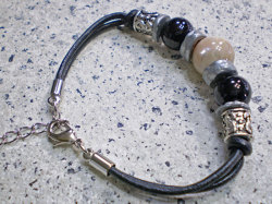 海からの贈り物☆夜光貝（ヤコウガイ）ブレスレット/メンズ【オニキス