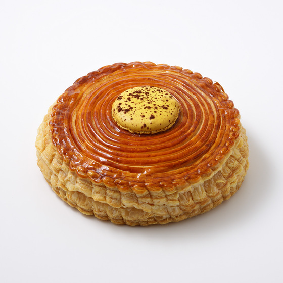 GALETTE DES ROIS 2026 | ニュース & お知らせ | ピエール・エルメ