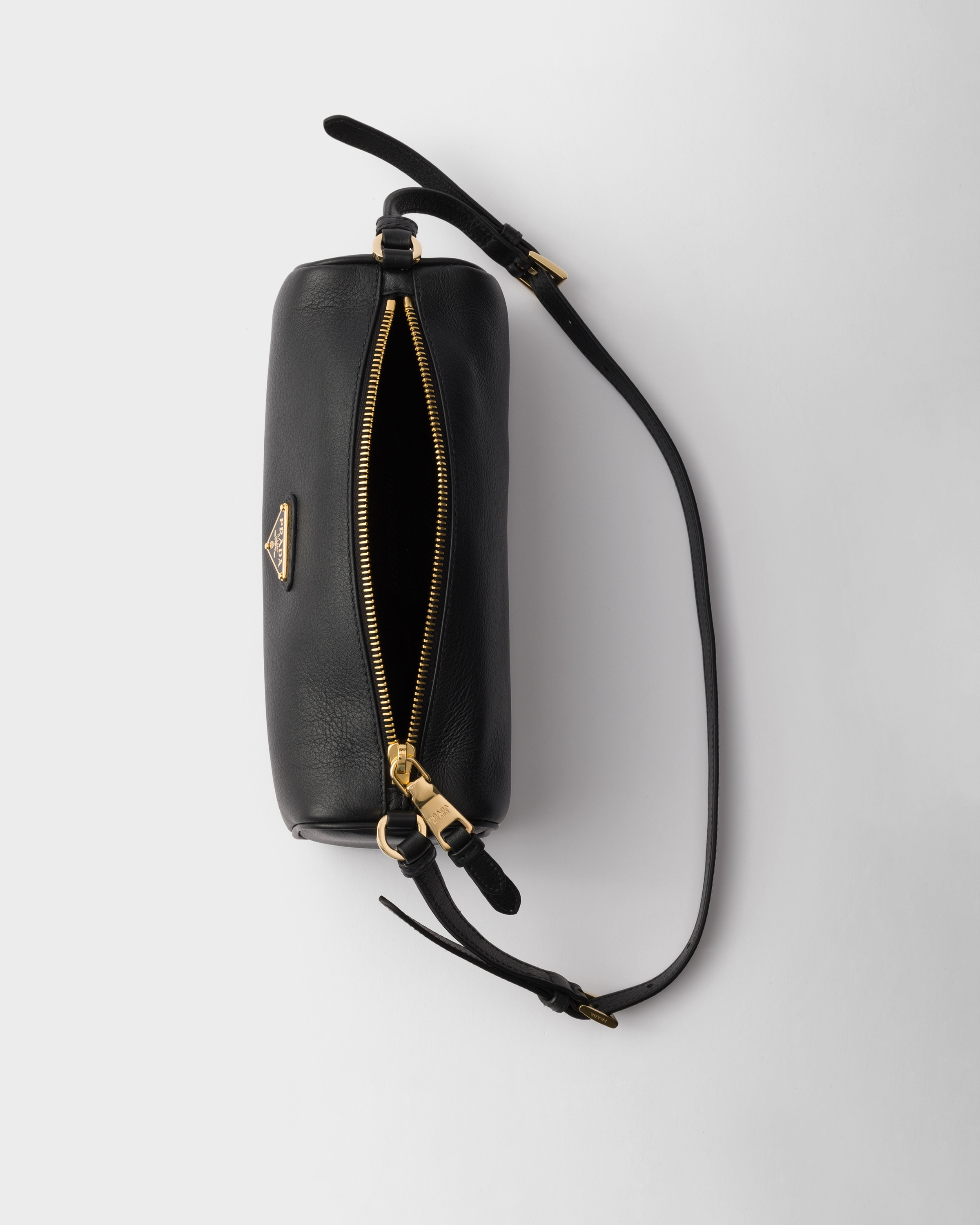 ブラック レザー ポーチ | PRADA